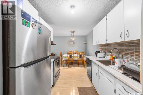 236 310 Stillwater Drive, Saskatoon, SK - Indoor Photo Showing Kitchen