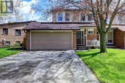 7113 TAMAR ROAD  Mississauga, ON L5N 1Y7