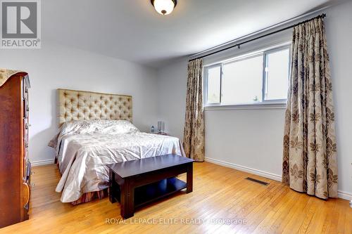 7113 Tamar Road, Mississauga, ON - Indoor Photo Showing Bedroom