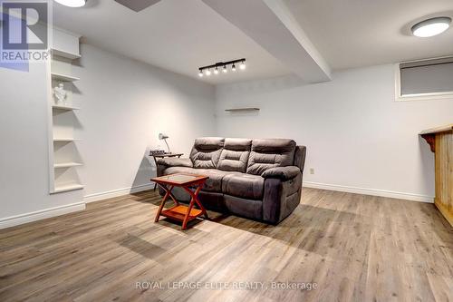 7113 Tamar Road, Mississauga, ON - Indoor
