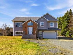 81 Jemalea Lane  Porters Lake, NS B3E 1G2