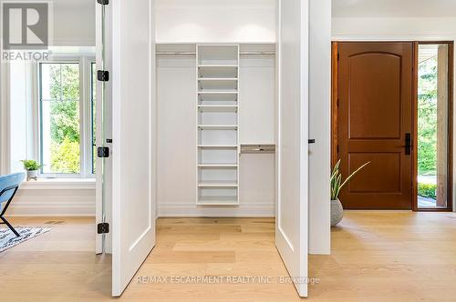 1618 Dogwood Trail, Mississauga, ON - Indoor Photo Showing Other Room