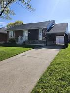 525 EAST 16TH Street  Hamilton, ON L9A 4L2