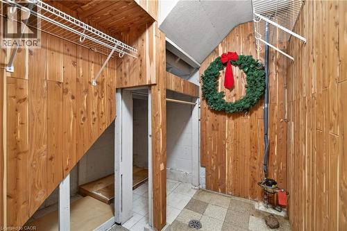 525 East 16Th Street, Hamilton, ON - Indoor Photo Showing Other Room