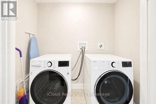 40 - 745 Chelton Road, London South, ON - Indoor Photo Showing Laundry Room