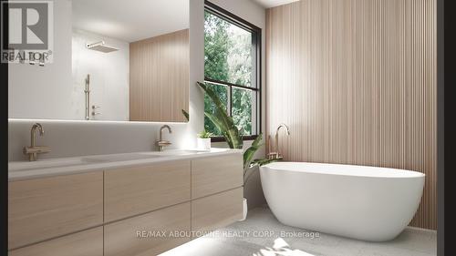74 Upper Mount Albion Road, Hamilton, ON - Indoor Photo Showing Bathroom