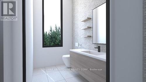 74 Upper Mount Albion Road, Hamilton, ON - Indoor Photo Showing Bathroom
