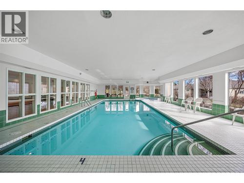615 Glenmeadows Road Unit# 49, Kelowna, BC - Indoor Photo Showing Other Room With In Ground Pool