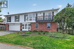 136 JAMES CUMMINGS AVENUE  Ottawa, ON K2H 8E1
