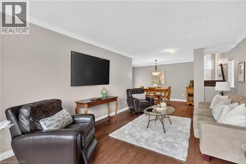 2471 Malcolm Crescent, Burlington, ON - Indoor Photo Showing Living Room