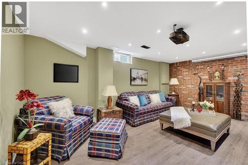 2471 Malcolm Crescent, Burlington, ON - Indoor