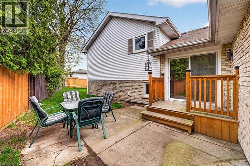 2471 Malcolm Crescent, Burlington, ON - Outdoor With Deck Patio Veranda With Exterior