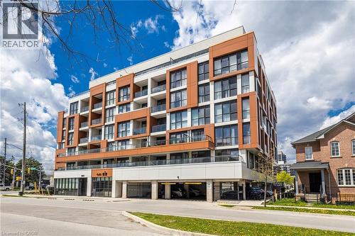 5001 CORPORATE Drive Unit# 204  Burlington, ON L7L 0H5