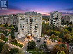 1602 - 3695 KANEFF CRESCENT Mississauga, ON L5A 4B6