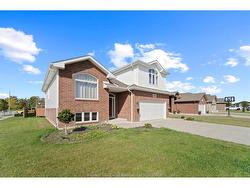 398 Poplar Drive  Belle River, ON N8L 0X7