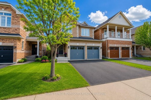 3926 Candlelight Drive, Mississauga, ON - Outdoor With Facade