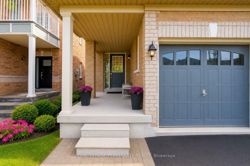 3926 Candlelight Drive, Mississauga, ON - Outdoor