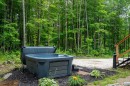 Spa - 232 Ch. Du Pavillon-Kanata, Amherst, QC  - Outdoor 