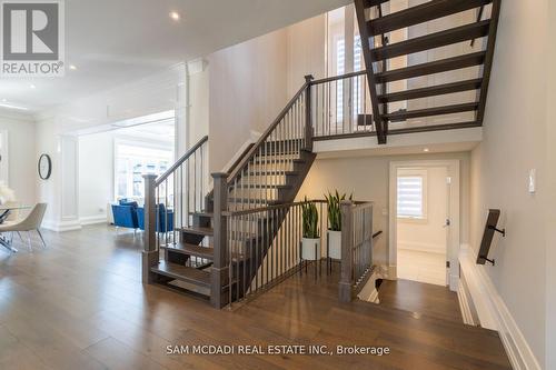 451C Montreal Circle, Hamilton, ON - Indoor Photo Showing Other Room