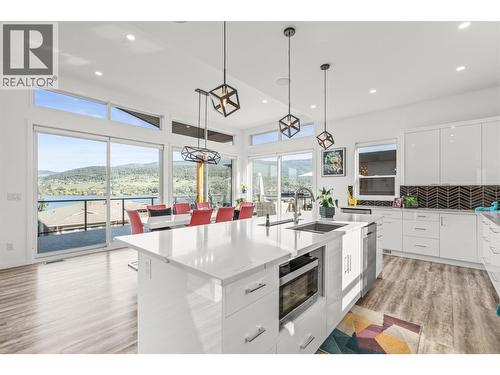 7938 Graystone Drive, Coldstream, BC - Indoor Photo Showing Kitchen With Upgraded Kitchen