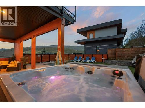 7938 Graystone Drive, Coldstream, BC - Outdoor