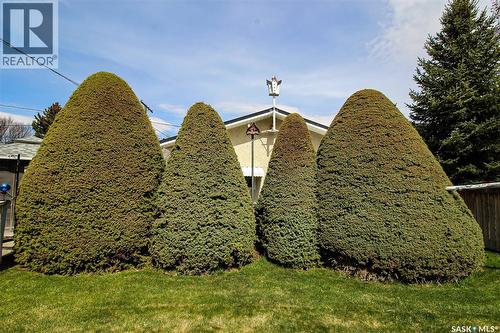 435 3Rd Avenue E, Shaunavon, SK - Outdoor