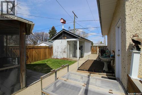 435 3Rd Avenue E, Shaunavon, SK - Outdoor