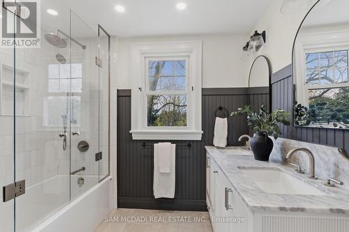 1296 Clarkson Road N, Mississauga, ON - Indoor Photo Showing Bathroom