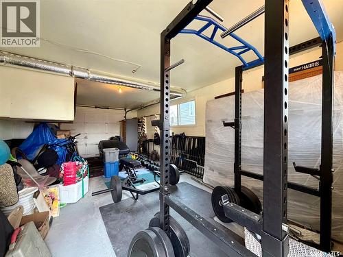 610 Aurora Street, Saskatchewan Beach, SK - Indoor Photo Showing Garage