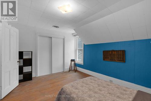 90 Doran Road, Springwater, ON - Indoor Photo Showing Bedroom