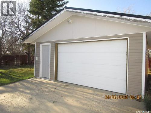 222 Westview Drive, Coronach, SK - Outdoor