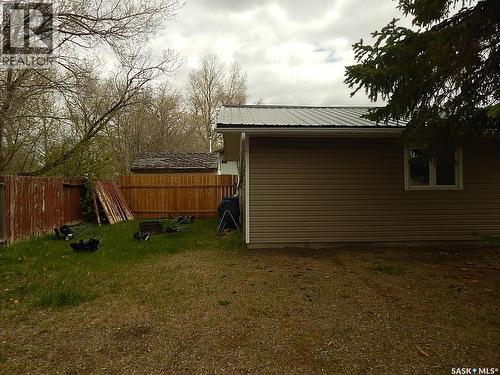 222 Westview Drive, Coronach, SK - Outdoor