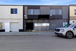 7727  85 St  Edmonton, AB T6C 3B4