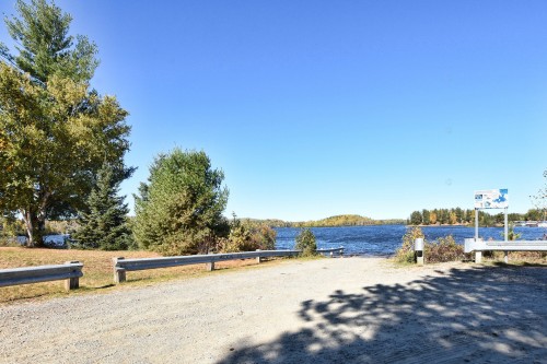 Accès au plan d'eau - 110 Ch. Des Aigles, Saint-Michel-Des-Saints, QC - Outdoor With Body Of Water With View
