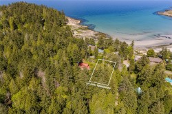 7690 Anderson Dr  Hornby Island, BC V0R 1Z0