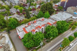 107-873 Esquimalt Rd Esquimalt, BC V9A 3M5