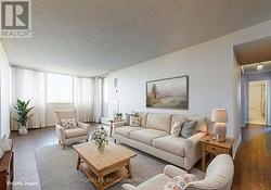 902 - 44 FALBY COURT Ajax, ON L1S 3L1