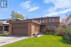 83 JEANNE DRIVE Vaughan, ON L4L 1X8