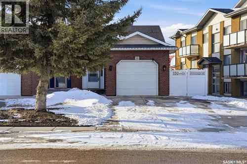 11 Columbia Drive, Saskatoon, SK - Outdoor