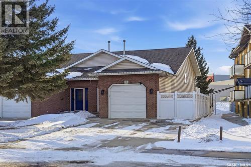 11 Columbia Drive, Saskatoon, SK - Outdoor