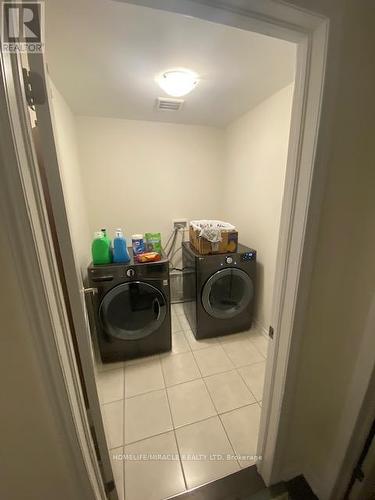 72 Blacksmith Drive, Woolwich, ON - Indoor Photo Showing Laundry Room
