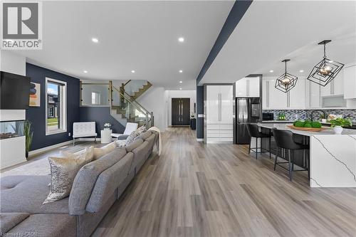 7365 Jonathan Drive, Niagara Falls, ON - Indoor