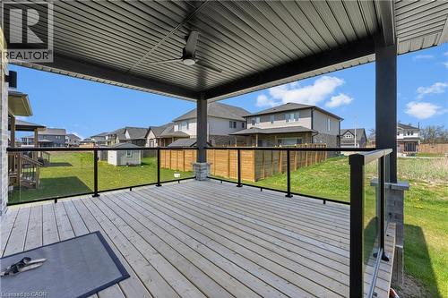 7365 Jonathan Drive, Niagara Falls, ON - Outdoor With Deck Patio Veranda With Exterior