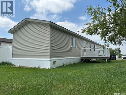 17 2004 Alice Road, Estevan, SK 
