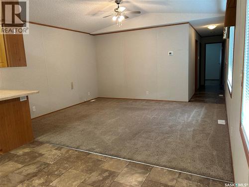 17 2004 Alice Road, Estevan, SK 