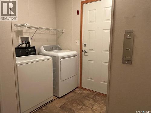 17 2004 Alice Road, Estevan, SK 