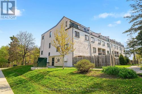 154 - 1066 FALGARWOOD DRIVE  Oakville, ON L6H 2P3