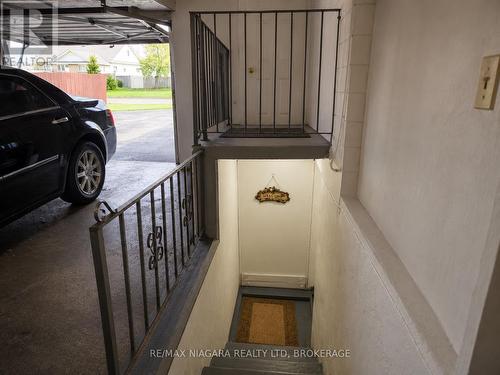 66 Radford Avenue, Fort Erie (Lakeshore), ON - Indoor Photo Showing Other Room