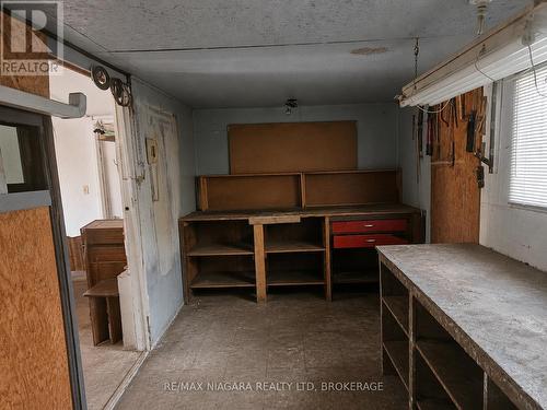 66 Radford Avenue, Fort Erie (Lakeshore), ON - Indoor Photo Showing Other Room
