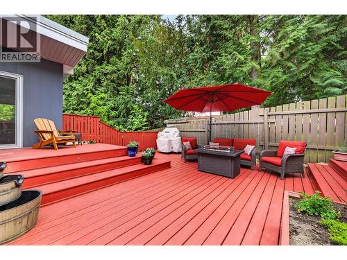 902 26Th Street, Castlegar, BC - Outdoor With Deck Patio Veranda